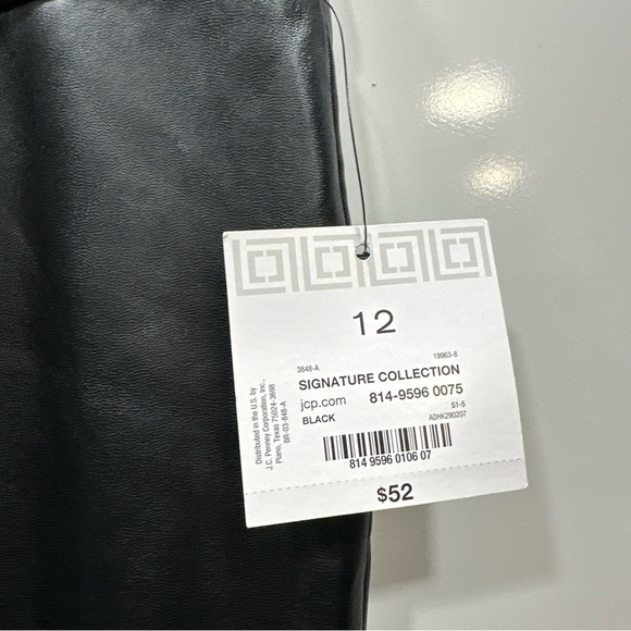 NWT- Liz Claiborne‎ Soft Faux Leather Pants Black Highrise Straight Leg Sz 12 - Picture 3 of 8